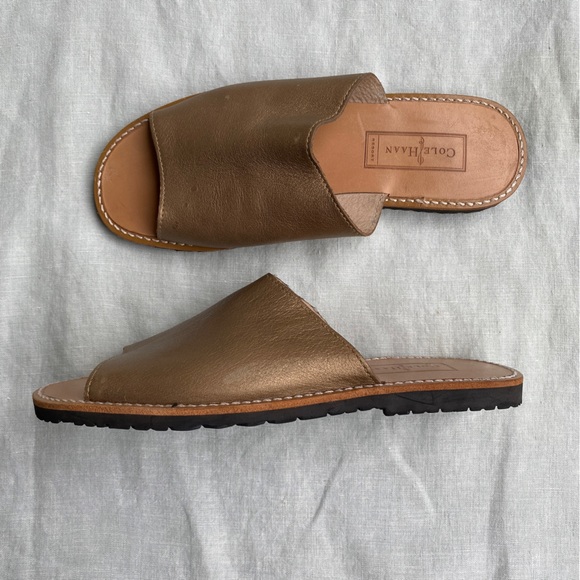 Cole Haan Shoes - Cole Haan vintage Resort gold slide sandals